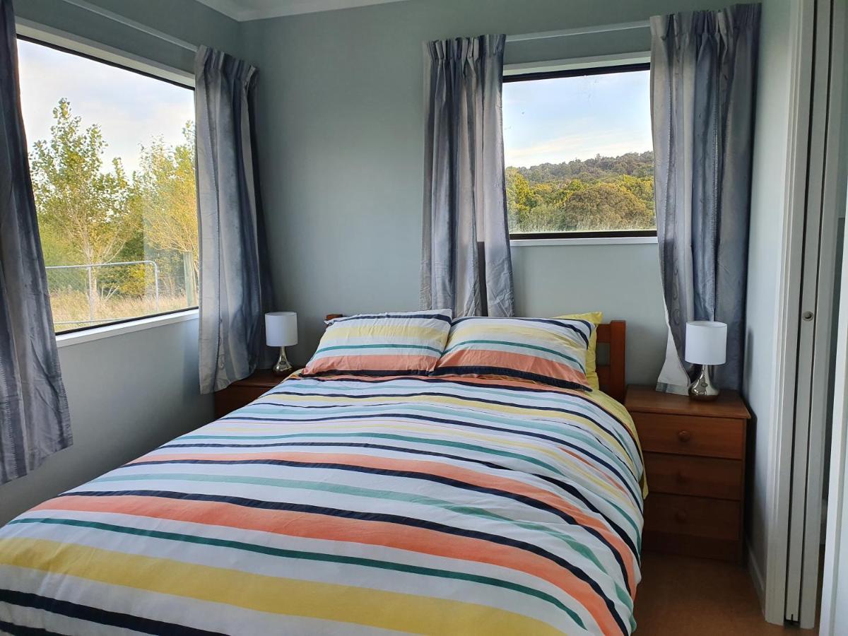 Tram Track Cosy Cabin Reserve Papatowai Bagian luar foto